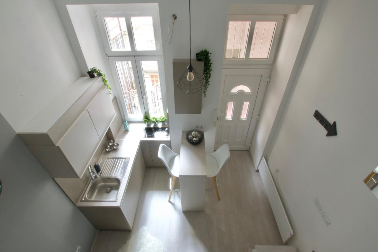Apartament Standard By Hi5 - Terez 6 *